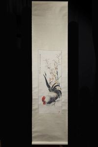 DIPINTO - Dipinto su pergamena raffigurante gallo con iscrizioni  Cina  Repubblica  XX sec. H cm 91x33 5 dipinto H cm 202x51  [..]