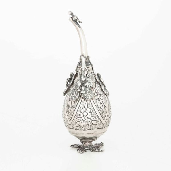 Contenitore fitoforme. Argento fuso e cesellato. Arte coloniale del XIX secolo  - Asta Argenti | Cambi TIME - Associazione Nazionale - Case d'Asta italiane