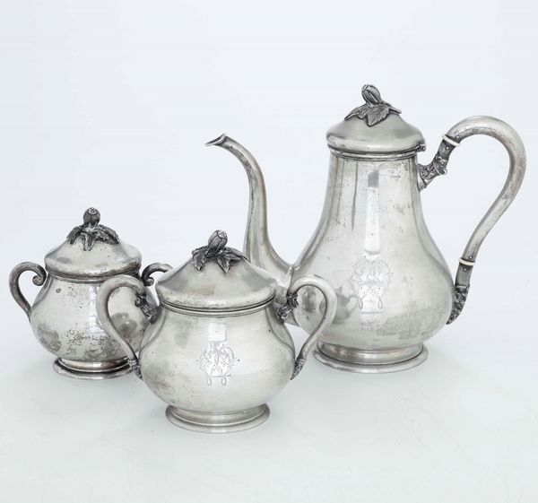 Caffettiera, lattiera e zuccheriera in argento. Argenteria italiana della prima met del XX secolo  - Asta Argenti | Cambi TIME - Associazione Nazionale - Case d'Asta italiane