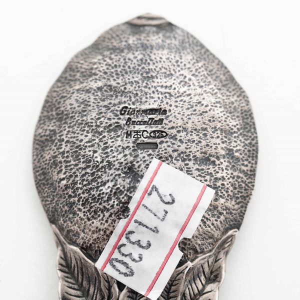 Due ciotole floreali. Argenteria artistica italiana del XX secolo. Argentiere Clementi Bologna per Gianmaria Buccellati  - Asta Argenti | Cambi TIME - Associazione Nazionale - Case d'Asta italiane