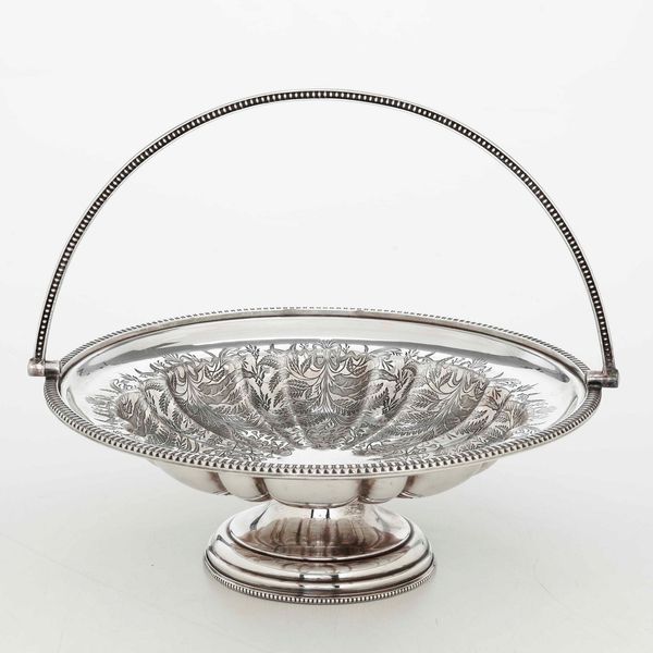 Formaggiera in argento fuso, sbalzato e cesellato. Argenteria toscana del XX secolo, argentiere Pampaloni, Firenze  - Asta Argenti | Cambi TIME - Associazione Nazionale - Case d'Asta italiane