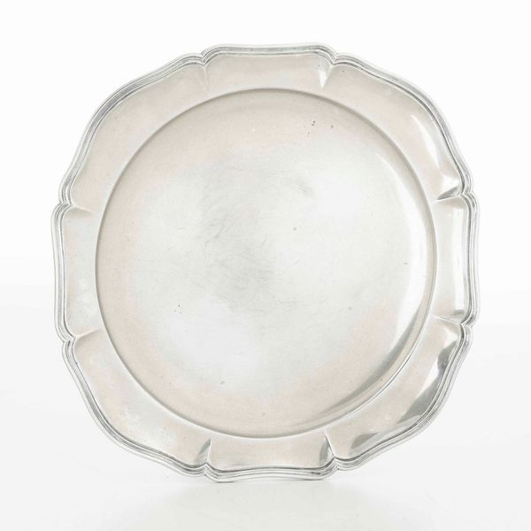 Piatto in argento. Argenteria milanese del XX secolo. Argentiere Miracoli  - Asta Argenti | Cambi TIME - Associazione Nazionale - Case d'Asta italiane