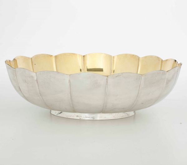 Centrotavola in argento. Argenteria italiana del XX-XXI secolo, Firenze  - Asta Argenti | Cambi TIME - Associazione Nazionale - Case d'Asta italiane