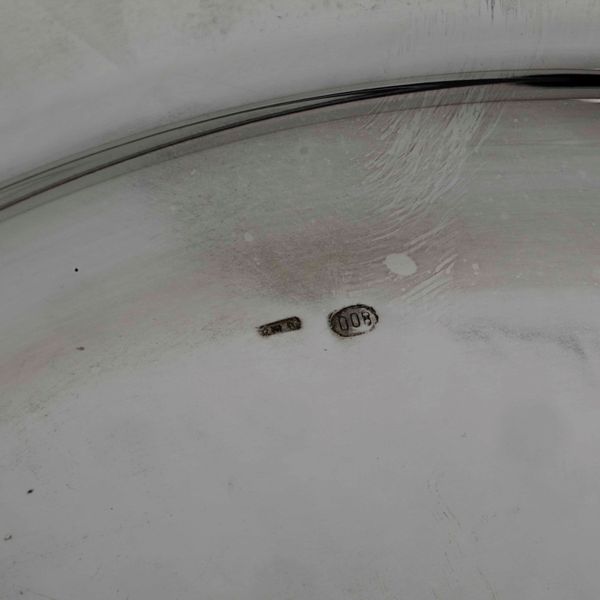 Coppia di sottopiatti in argento. Argenteria veneta del XX-XXI secolo, Padova  - Asta Argenti | Cambi TIME - Associazione Nazionale - Case d'Asta italiane