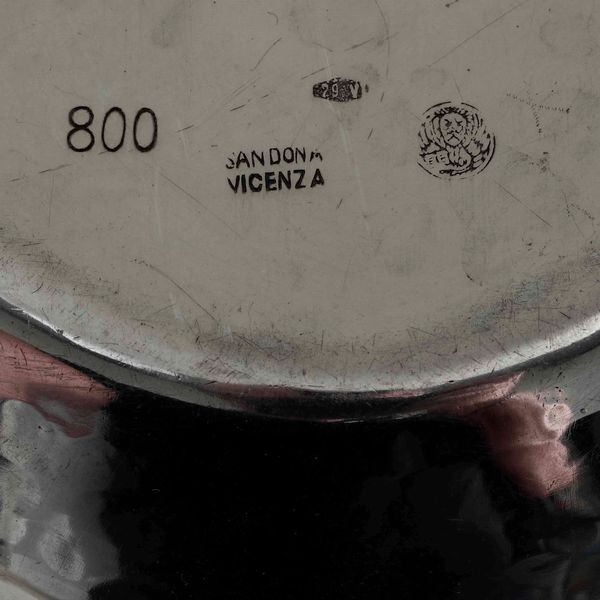 Quattro bacinelle diverse in argento. Varie manifatture italiane del XX secolo  - Asta Argenti | Cambi TIME - Associazione Nazionale - Case d'Asta italiane