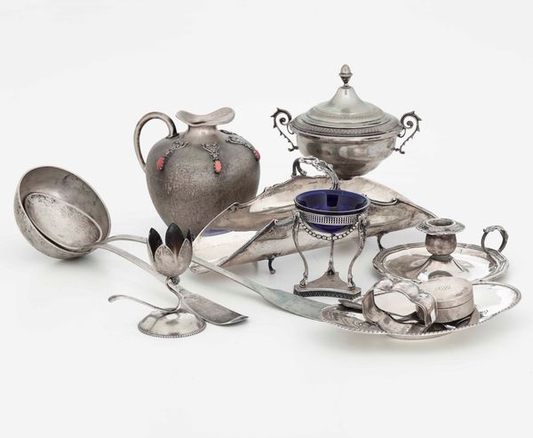 Lotto di argenti. Differenti manifatture italiane del XX secolo  - Asta Argenti | Cambi TIME - Associazione Nazionale - Case d'Asta italiane