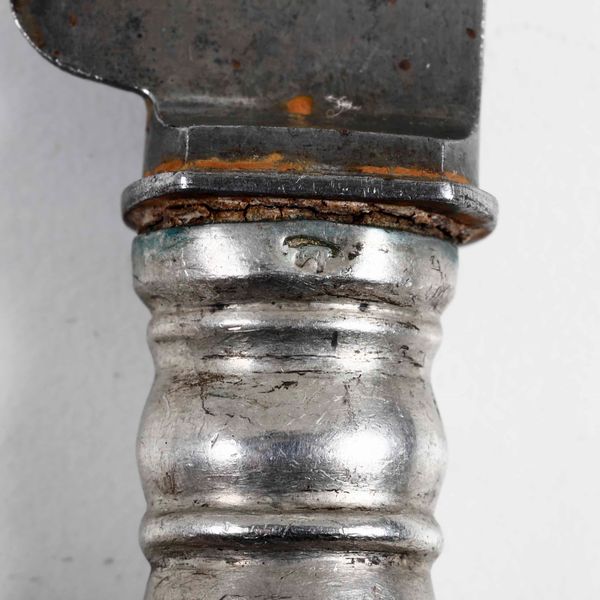 Lotto composto da 26 coltelli, 25 forchette e 11 cucchiai in argento, XX secolo differenti (marchi consunti di difficile lettura)  - Asta Argenti | Cambi TIME - Associazione Nazionale - Case d'Asta italiane