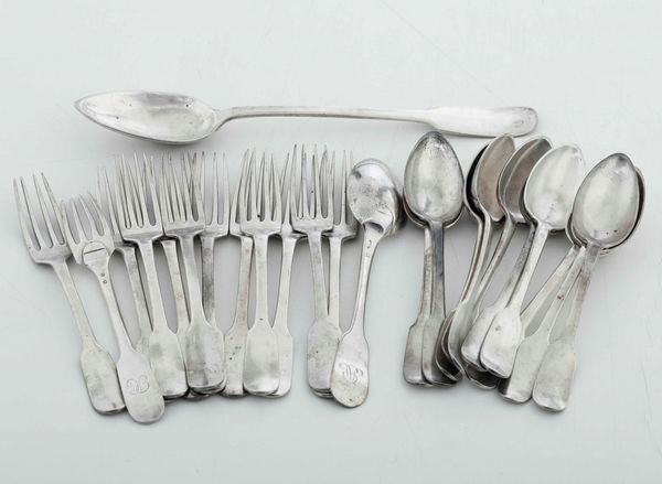 Servizio di posate in argento incompleto, Francia XIX secolo  - Asta Argenti | Cambi TIME - Associazione Nazionale - Case d'Asta italiane