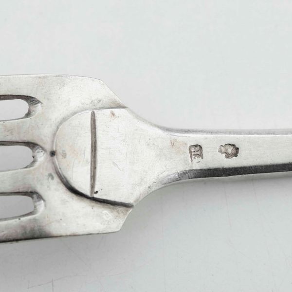 Servizio di posate in argento incompleto, Francia XIX secolo  - Asta Argenti | Cambi TIME - Associazione Nazionale - Case d'Asta italiane
