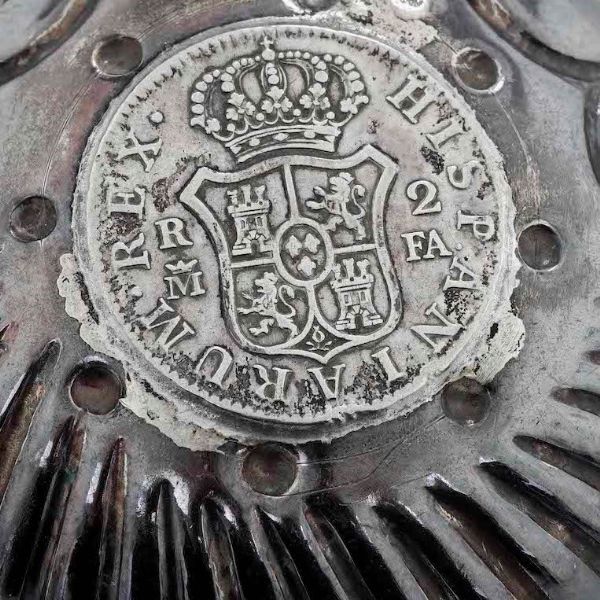 Quattro tastevin. Argento fuso e sbalzato. Manifatture diverse, XIX-XX secolo  - Asta Argenti | Cambi TIME - Associazione Nazionale - Case d'Asta italiane