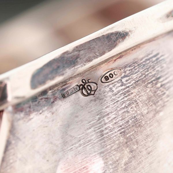 Lotto di oggetti in argento. Argenteria italiana e inglese del XX secolo  - Asta Argenti | Cambi TIME - Associazione Nazionale - Case d'Asta italiane