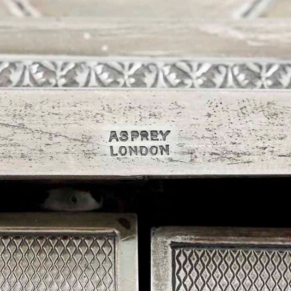 Portasigarette in argento. Argenteria inglese del XX secolo, bollo della citt di Londra  - Asta Argenti | Cambi TIME - Associazione Nazionale - Case d'Asta italiane