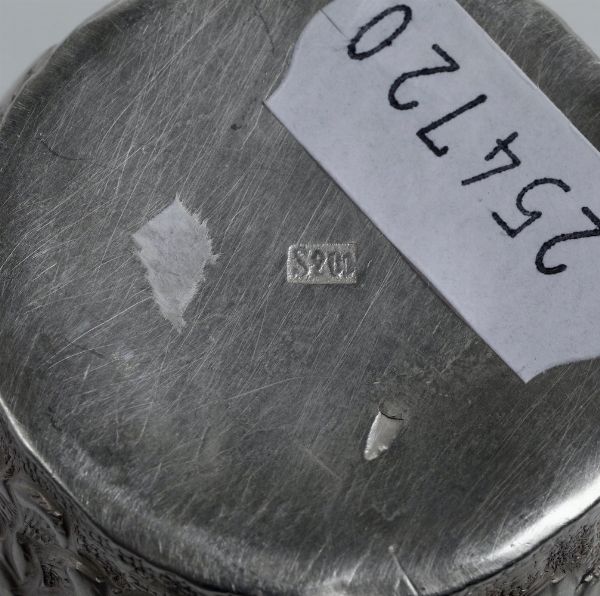 Lotto di oggetti in argento e metallo argentato. Varie manifatture del XX secolo saggio  - Asta Argenti | Cambi TIME - Associazione Nazionale - Case d'Asta italiane