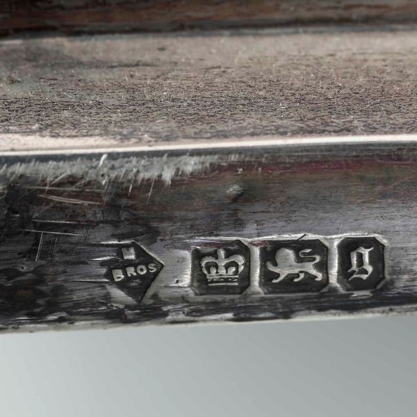 Lampada in argento fuso. Bollo della citt� di Sheffield per l'anno 1899  - Asta Argenti | Cambi TIME - Associazione Nazionale - Case d'Asta italiane