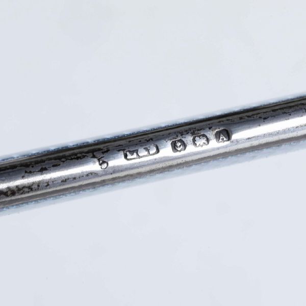 Servizio da toilette in argento e smalto. Bollo della citt di Birmingham per l'anno 1925  - Asta Argenti | Cambi TIME - Associazione Nazionale - Case d'Asta italiane