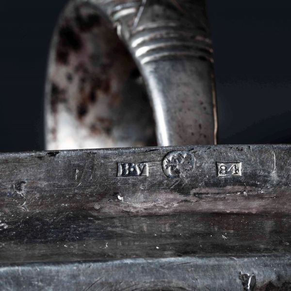 Porta ampolle. Argento fuso, sbalzato e cesellato. Sanpietroburgo XIX secolo  - Asta Argenti | Cambi TIME - Associazione Nazionale - Case d'Asta italiane