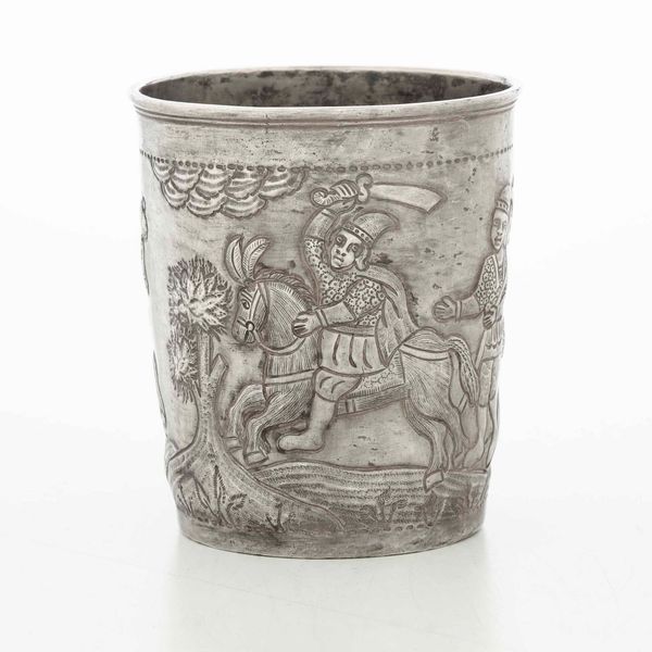 Bicchiere. Argento fuso e sbalzato. XX secolo  - Asta Argenti | Cambi TIME - Associazione Nazionale - Case d'Asta italiane