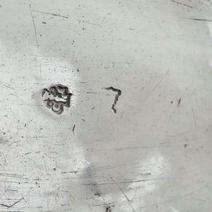 Scatoletta ovale e vassoietto in argento. Argenteria artistica italiana del XX-XXI secolo  - Asta Argenti | Cambi TIME - Associazione Nazionale - Case d'Asta italiane