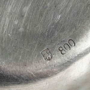 Dodici coppette. Argento fuso e sbalzato. Argenteria italiana del XX secolo  - Asta Argenti | Cambi TIME - Associazione Nazionale - Case d'Asta italiane