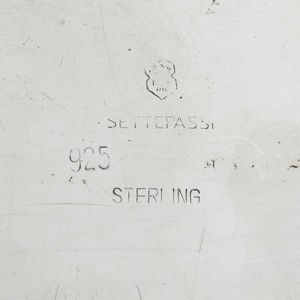 Scaldavivande in argento fuso e sagomato. Argenteria italiana del XX secolo  - Asta Argenti | Cambi TIME - Associazione Nazionale - Case d'Asta italiane