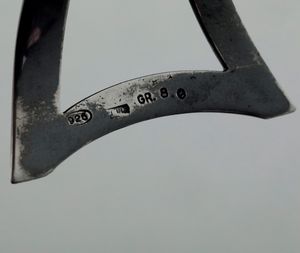 Due orologi rivestiti in lamina dargento. Argenteria artistica italiana del XX-XXI secolo  - Asta Argenti | Cambi TIME - Associazione Nazionale - Case d'Asta italiane