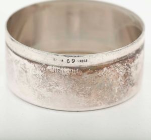 Lotto in argento composto da quattro scatole con coperchio, un vassoio, vaschetta con portacandele. Differenti epoche e manifatture  - Asta Argenti | Cambi TIME - Associazione Nazionale - Case d'Asta italiane