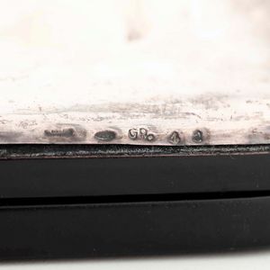 Lotto di oggetti in argento. Argenteria italiana e inglese del XX secolo  - Asta Argenti | Cambi TIME - Associazione Nazionale - Case d'Asta italiane