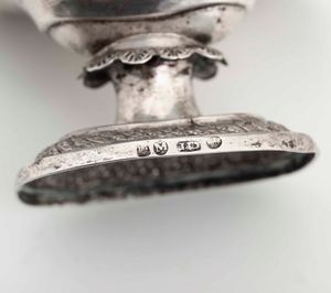 Cinque saliere in argento sbalzato e cesellato. Danimarca (?) XIX secolo  - Asta Argenti | Cambi TIME - Associazione Nazionale - Case d'Asta italiane