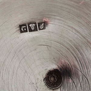 Servizio da caff in argento fuso, sbalzato e cesellato. Egitto XX secolo  - Asta Argenti | Cambi TIME - Associazione Nazionale - Case d'Asta italiane