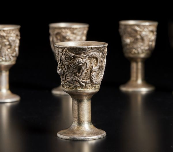 Arte Cinese : Statua in terracotta raffigurante fanciulla a cavalloCina, dinastia Tang, IX secolo  - Asta Asta 392 | ARTE ORIENTALE E ISLAMICA - ARTE AFRICANA, OCEANICA E DELLE AMERICHE - EAST AND SOUTH: ASIAN, ISLAMIC, INDIAN AND ETHNOGRAPIC ART Online - Associazione Nazionale - Case d'Asta italiane