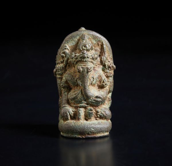 Arte Cinese : Lotto composto da tre oggetti in lacca e due contenitori per te in huanghuali Cina, dinastia Qing, XIX secolo  - Asta Asta 392 | ARTE ORIENTALE E ISLAMICA - ARTE AFRICANA, OCEANICA E DELLE AMERICHE - EAST AND SOUTH: ASIAN, ISLAMIC, INDIAN AND ETHNOGRAPIC ART Online - Associazione Nazionale - Case d'Asta italiane