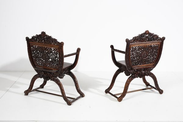 Arte Cinese : Guanyin in bronzo dorato in stile Wei Cina, XIX secolo  - Asta Asta 392 | ARTE ORIENTALE E ISLAMICA - ARTE AFRICANA, OCEANICA E DELLE AMERICHE - EAST AND SOUTH: ASIAN, ISLAMIC, INDIAN AND ETHNOGRAPIC ART Online - Associazione Nazionale - Case d'Asta italiane