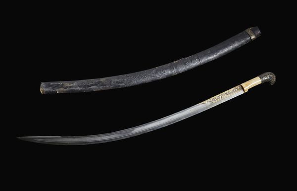 Arte Cinese : Ventaglio entro scatola laccata Cina, dinastia Qing, XIX secolo  - Asta Asta 392 | ARTE ORIENTALE E ISLAMICA - ARTE AFRICANA, OCEANICA E DELLE AMERICHE - EAST AND SOUTH: ASIAN, ISLAMIC, INDIAN AND ETHNOGRAPIC ART Online - Associazione Nazionale - Case d'Asta italiane