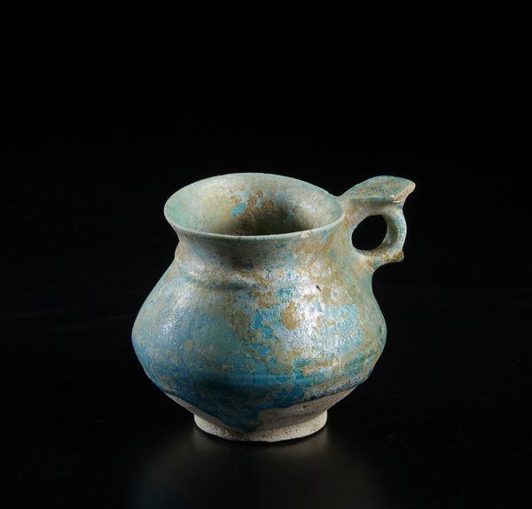 Arte Cinese : Vaso in giada verde. Cina, XX secolo  - Asta Asta 392 | ARTE ORIENTALE E ISLAMICA - ARTE AFRICANA, OCEANICA E DELLE AMERICHE - EAST AND SOUTH: ASIAN, ISLAMIC, INDIAN AND ETHNOGRAPIC ART Online - Associazione Nazionale - Case d'Asta italiane