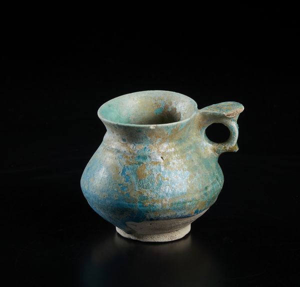 Arte Cinese : Vaso in giada verde. Cina, XX secolo  - Asta Asta 392 | ARTE ORIENTALE E ISLAMICA - ARTE AFRICANA, OCEANICA E DELLE AMERICHE - EAST AND SOUTH: ASIAN, ISLAMIC, INDIAN AND ETHNOGRAPIC ART Online - Associazione Nazionale - Case d'Asta italiane