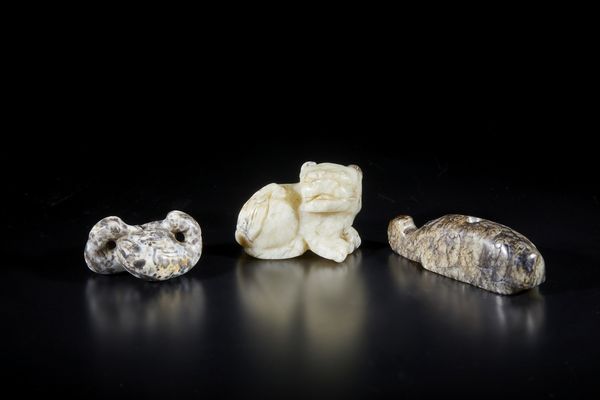 Arte Himalayana : Mobile in legno policromo con finiture in ottone Tibet, XIX - XX secolo  - Asta Asta 392 | ARTE ORIENTALE E ISLAMICA - ARTE AFRICANA, OCEANICA E DELLE AMERICHE - EAST AND SOUTH: ASIAN, ISLAMIC, INDIAN AND ETHNOGRAPIC ART Online - Associazione Nazionale - Case d'Asta italiane