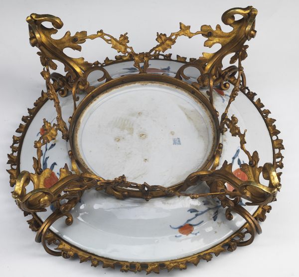 Arte Indiana : Avalokitesvara in bronzo Nord India o Kashmir, XX secolo  - Asta Asta 392 | ARTE ORIENTALE E ISLAMICA - ARTE AFRICANA, OCEANICA E DELLE AMERICHE - EAST AND SOUTH: ASIAN, ISLAMIC, INDIAN AND ETHNOGRAPIC ART Online - Associazione Nazionale - Case d'Asta italiane