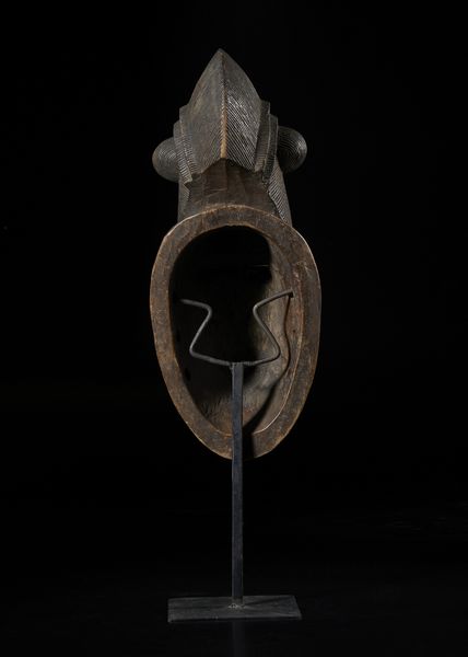 Arte Himalayana : Gau circolare in rame e argentoTibet, XIX secolo  - Asta Asta 392 | ARTE ORIENTALE E ISLAMICA - ARTE AFRICANA, OCEANICA E DELLE AMERICHE - EAST AND SOUTH: ASIAN, ISLAMIC, INDIAN AND ETHNOGRAPIC ART Online - Associazione Nazionale - Case d'Asta italiane