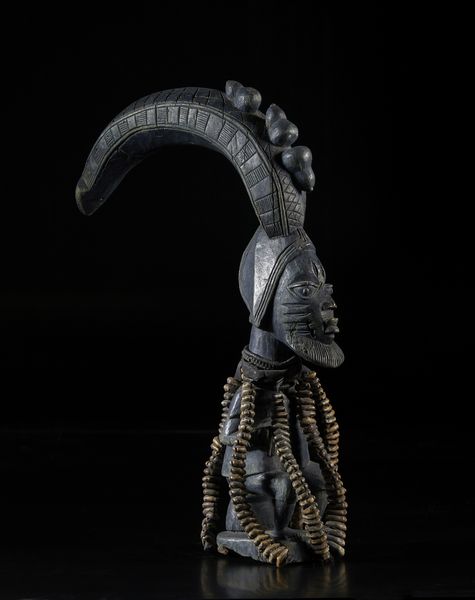 Arte Islamica : Ciotola da divinazione in ottoneIndia, XIX secolo  - Asta Asta 392 | ARTE ORIENTALE E ISLAMICA - ARTE AFRICANA, OCEANICA E DELLE AMERICHE - EAST AND SOUTH: ASIAN, ISLAMIC, INDIAN AND ETHNOGRAPIC ART Online - Associazione Nazionale - Case d'Asta italiane