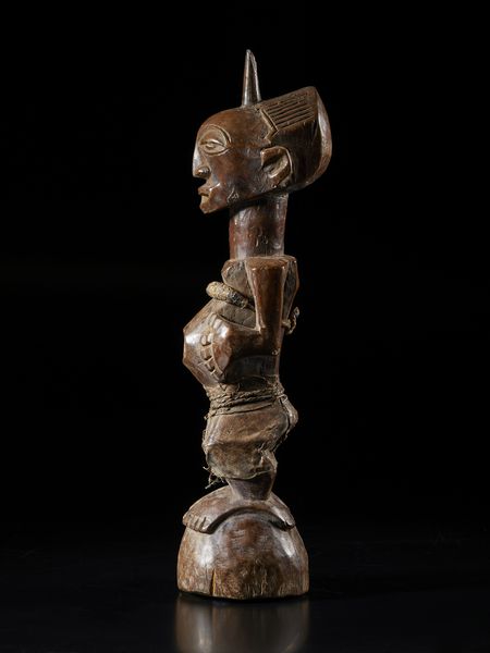 Arte Islamica : Stampella da derviscio in legno intagliato Turchia o Persia, tardo XIX - XX secolo  - Asta Asta 392 | ARTE ORIENTALE E ISLAMICA - ARTE AFRICANA, OCEANICA E DELLE AMERICHE - EAST AND SOUTH: ASIAN, ISLAMIC, INDIAN AND ETHNOGRAPIC ART Online - Associazione Nazionale - Case d'Asta italiane