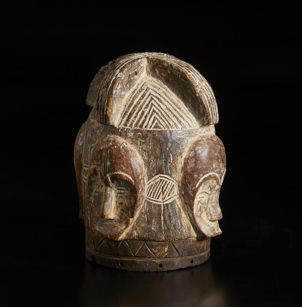 Arte Islamica : Tappeto a preghieraTurchia, Anatolia, 1940-1950  - Asta Asta 392 | ARTE ORIENTALE E ISLAMICA - ARTE AFRICANA, OCEANICA E DELLE AMERICHE - EAST AND SOUTH: ASIAN, ISLAMIC, INDIAN AND ETHNOGRAPIC ART Online - Associazione Nazionale - Case d'Asta italiane