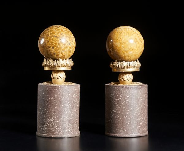 Arte africana : Nigeria, Yoruba. Figura di Ibeji.Legno perline e tracce di pigmenti. Inizi XX sec.  - Asta Asta 392 | ARTE ORIENTALE E ISLAMICA - ARTE AFRICANA, OCEANICA E DELLE AMERICHE - EAST AND SOUTH: ASIAN, ISLAMIC, INDIAN AND ETHNOGRAPIC ART Online - Associazione Nazionale - Case d'Asta italiane