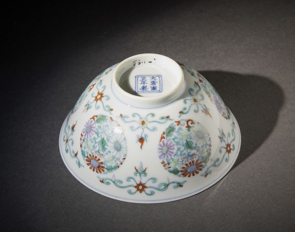 Arte africana : Nigeria, Yoruba. Figura di Ibeji. Legno, perline, tracce di pigmenti. Inizi del XX sec.  - Asta Asta 392 | ARTE ORIENTALE E ISLAMICA - ARTE AFRICANA, OCEANICA E DELLE AMERICHE - EAST AND SOUTH: ASIAN, ISLAMIC, INDIAN AND ETHNOGRAPIC ART Online - Associazione Nazionale - Case d'Asta italiane