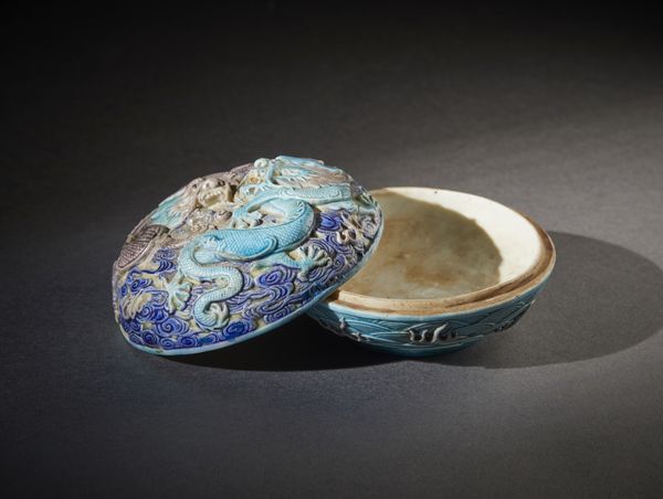 Arte africana : Repubblica Democratica del Congo, Chokwe. Figura femminile, Legno con patina scura.Prima met� del XX sec.  - Asta Asta 392 | ARTE ORIENTALE E ISLAMICA - ARTE AFRICANA, OCEANICA E DELLE AMERICHE - EAST AND SOUTH: ASIAN, ISLAMIC, INDIAN AND ETHNOGRAPIC ART Online - Associazione Nazionale - Case d'Asta italiane