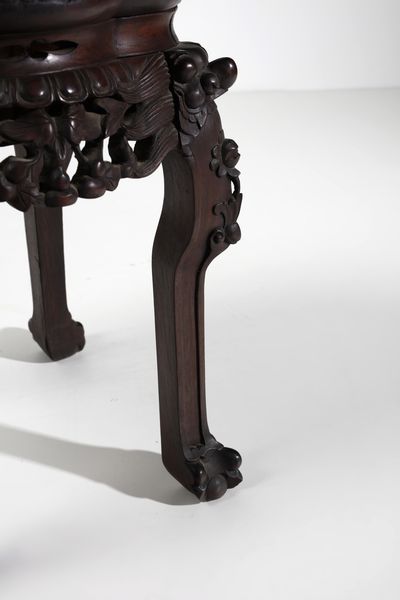 Arte Cinese : Grande giardiniera in porcellana famiglia rosa Cina, dinastia Qing, XIX secolo  - Asta Asta 392 | ARTE ORIENTALE E ISLAMICA - ARTE AFRICANA, OCEANICA E DELLE AMERICHE - EAST AND SOUTH: ASIAN, ISLAMIC, INDIAN AND ETHNOGRAPIC ART Online - Associazione Nazionale - Case d'Asta italiane