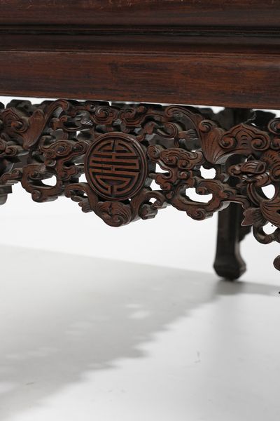 Arte Cinese : Tazza a smalto striato jianyaoCina, dinastia Song, XII secolo  - Asta Asta 392 | ARTE ORIENTALE E ISLAMICA - ARTE AFRICANA, OCEANICA E DELLE AMERICHE - EAST AND SOUTH: ASIAN, ISLAMIC, INDIAN AND ETHNOGRAPIC ART Online - Associazione Nazionale - Case d'Asta italiane