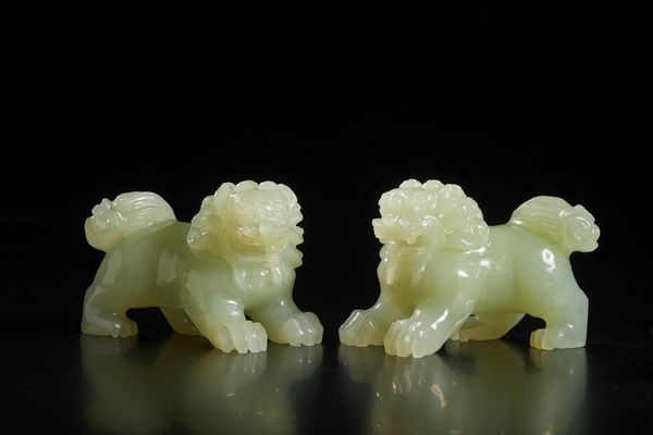 Arte Cinese : Tazza Sancai Cina, dinastia Tang, IX secolo  - Asta Asta 392 | ARTE ORIENTALE E ISLAMICA - ARTE AFRICANA, OCEANICA E DELLE AMERICHE - EAST AND SOUTH: ASIAN, ISLAMIC, INDIAN AND ETHNOGRAPIC ART Online - Associazione Nazionale - Case d'Asta italiane