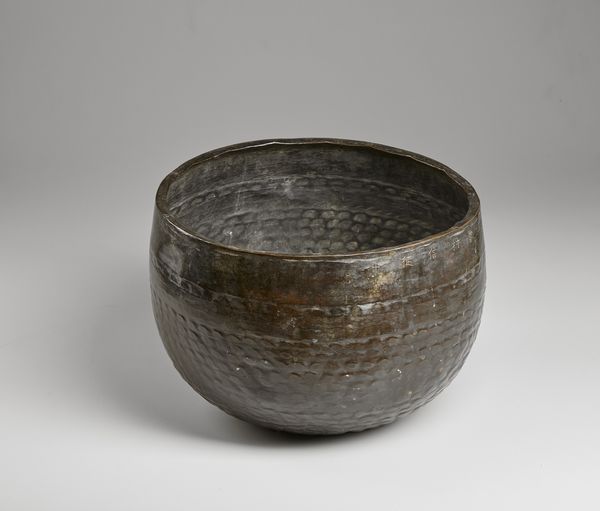 Arte Sud-Est Asiatico : Vaso flamb� in ceramica Cambogia, XIX secolo  - Asta Asta 392 | ARTE ORIENTALE E ISLAMICA - ARTE AFRICANA, OCEANICA E DELLE AMERICHE - EAST AND SOUTH: ASIAN, ISLAMIC, INDIAN AND ETHNOGRAPIC ART Online - Associazione Nazionale - Case d'Asta italiane