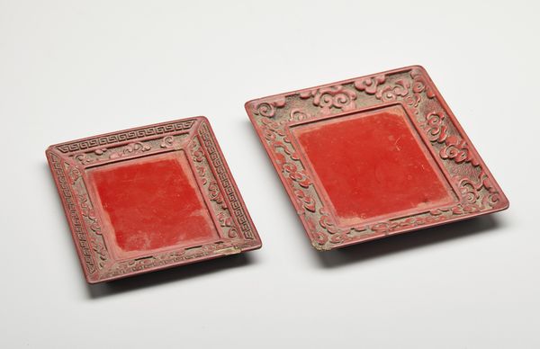 Arte Cinese : Gruppo di quattro specchi in bronzo. Cina, dinastia Tang e Song  - Asta Asta 392 | ARTE ORIENTALE E ISLAMICA - ARTE AFRICANA, OCEANICA E DELLE AMERICHE - EAST AND SOUTH: ASIAN, ISLAMIC, INDIAN AND ETHNOGRAPIC ART Online - Associazione Nazionale - Case d'Asta italiane