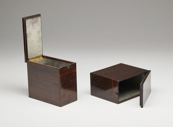 Arte Cinese : Gruppo di quattro specchi in bronzo. Cina, dinastia Tang e Song  - Asta Asta 392 | ARTE ORIENTALE E ISLAMICA - ARTE AFRICANA, OCEANICA E DELLE AMERICHE - EAST AND SOUTH: ASIAN, ISLAMIC, INDIAN AND ETHNOGRAPIC ART Online - Associazione Nazionale - Case d'Asta italiane